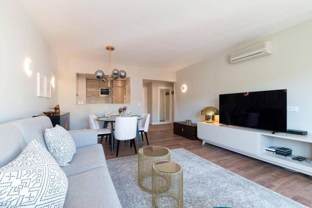 Av. Da Liberdade Comfortable Apt With Balcony 리스본 외부 사진