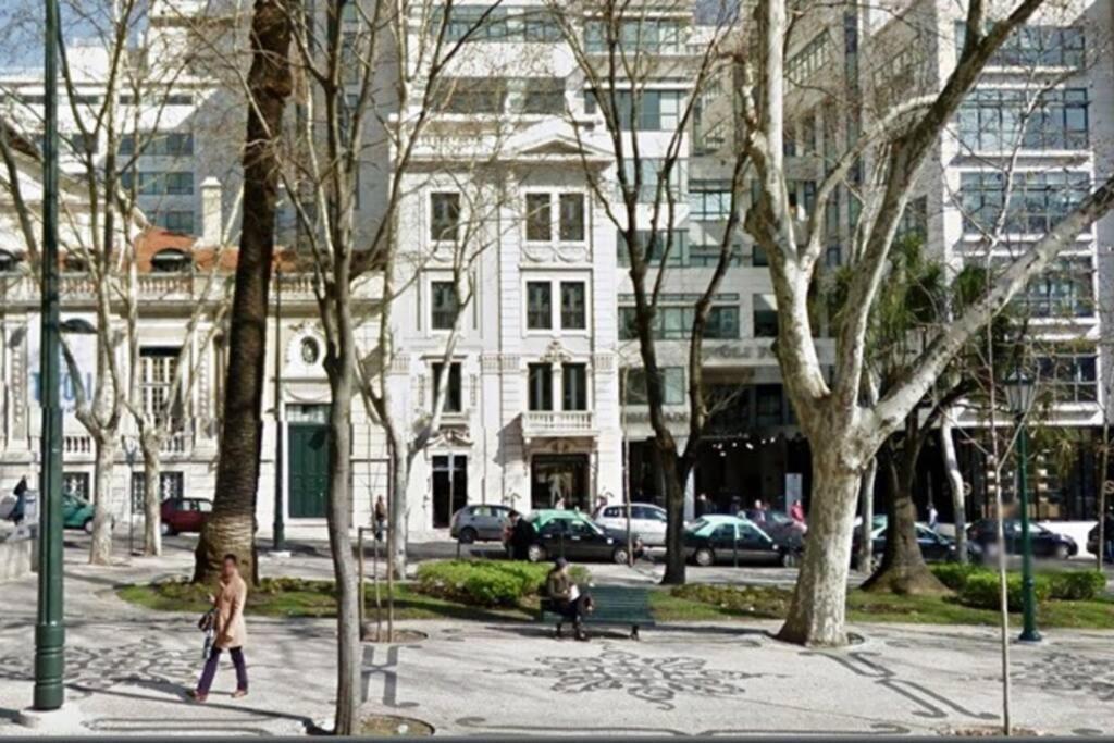 Av. Da Liberdade Comfortable Apt With Balcony 리스본 외부 사진