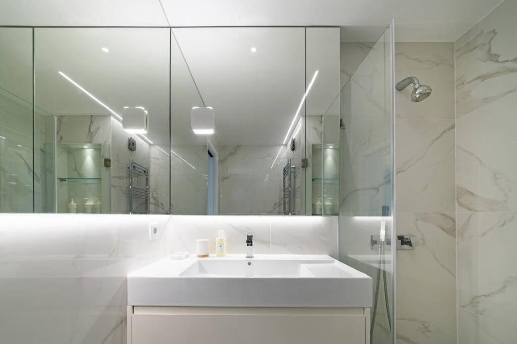 Av. Da Liberdade Comfortable Apt With Balcony 리스본 외부 사진